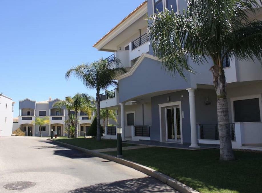 אלבופיירה Quinta Do Pinheiro Residence מראה חיצוני תמונה