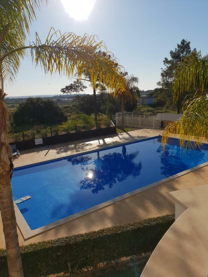 אלבופיירה Quinta Do Pinheiro Residence מראה חיצוני תמונה